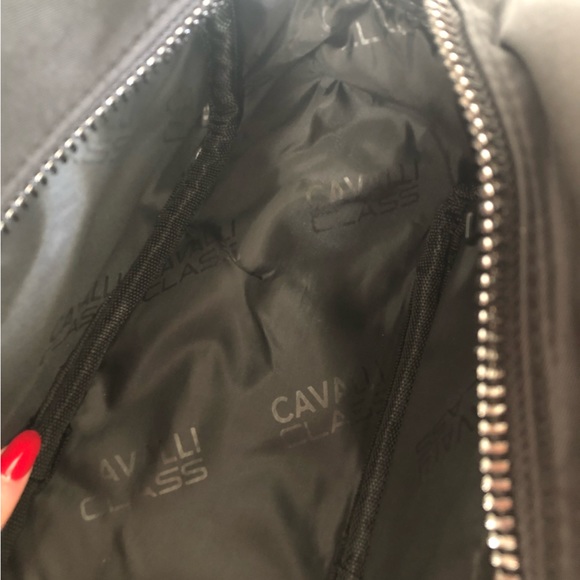 CAVALLI CLASS BY ROBERTO CAVALLI Logo Toiletry Bag - Picture 5 of 12